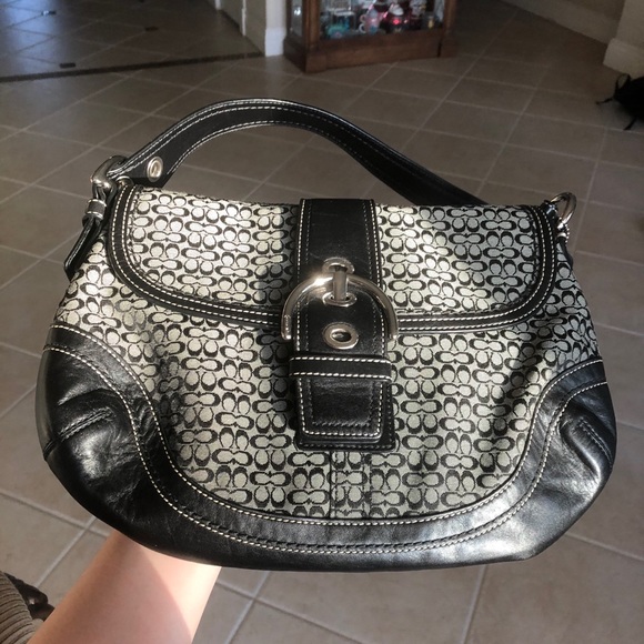 COACH PURSE - Picture 7 of 13